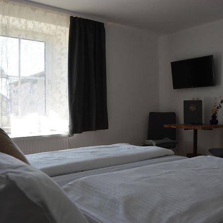 Hotel Garni Kern 할핀크 외부 사진